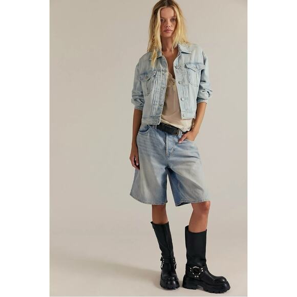 Free People Sidney Denim Jean Jacket in Sunkissed Light Blue Size XL NWT 70s - Picture 4 of 11